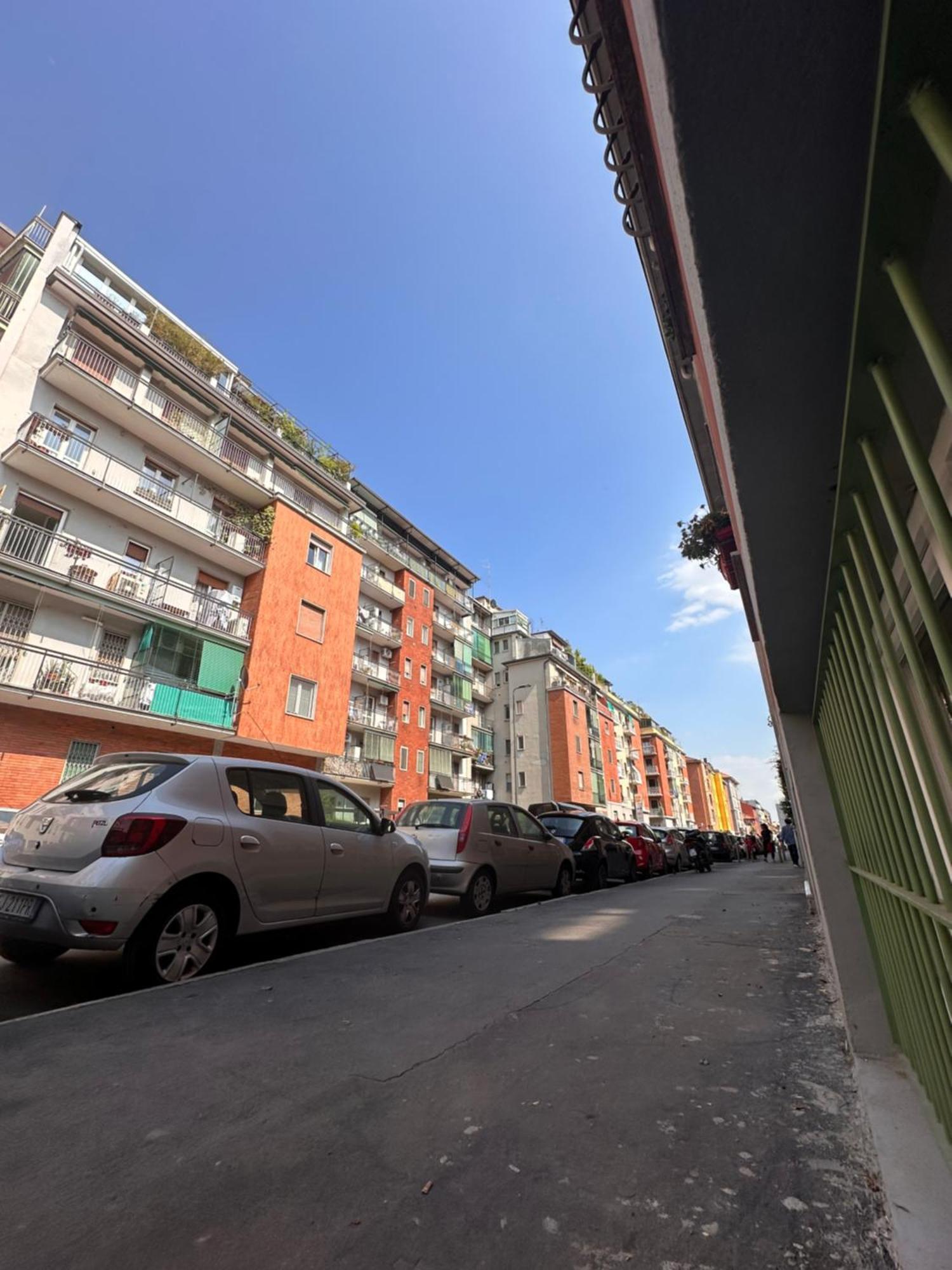 Residenza Elegante - A 5 Fermate Dal Duomo Villa Milano Exterior foto